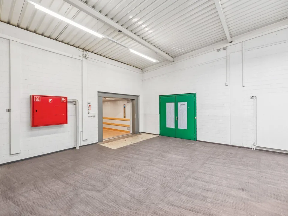 Spazio commerciale e di stoccaggio in affitto vicino a Sursee – foto 4 di 7