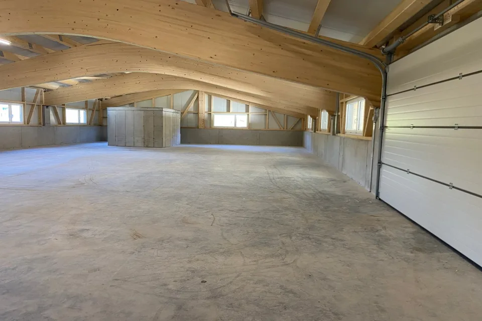 Commercial hall on the 1st floor – photo 6 of 8