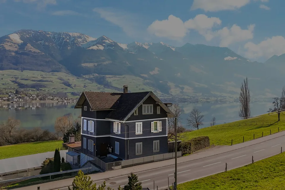 Enjoy the lake and mountain panorama – photo 10 of 10