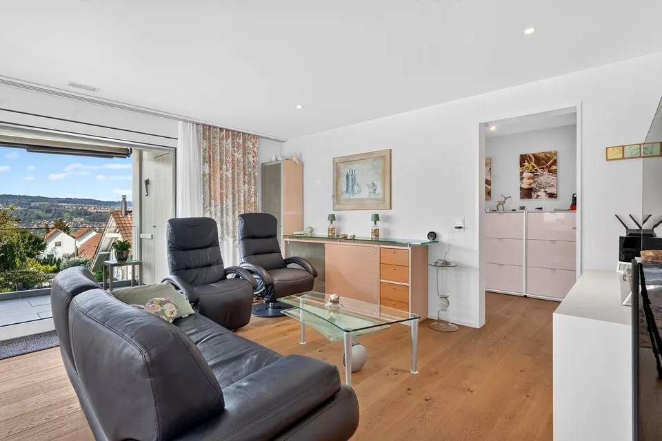 Prime location: Entire house with 6.5 & 3.5 rooms – photo 11 of 13