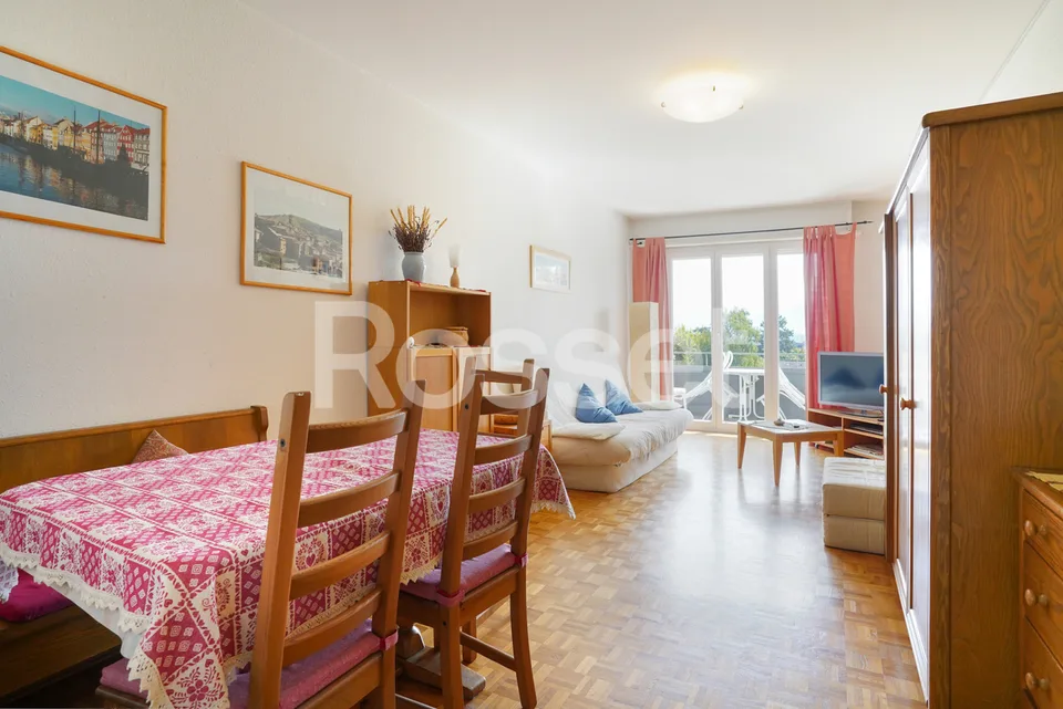 Exklusiv: Charmantes 3-Zimmer-Wohnung mit Balkon im Herzen von Versoix – Foto 3 von 7