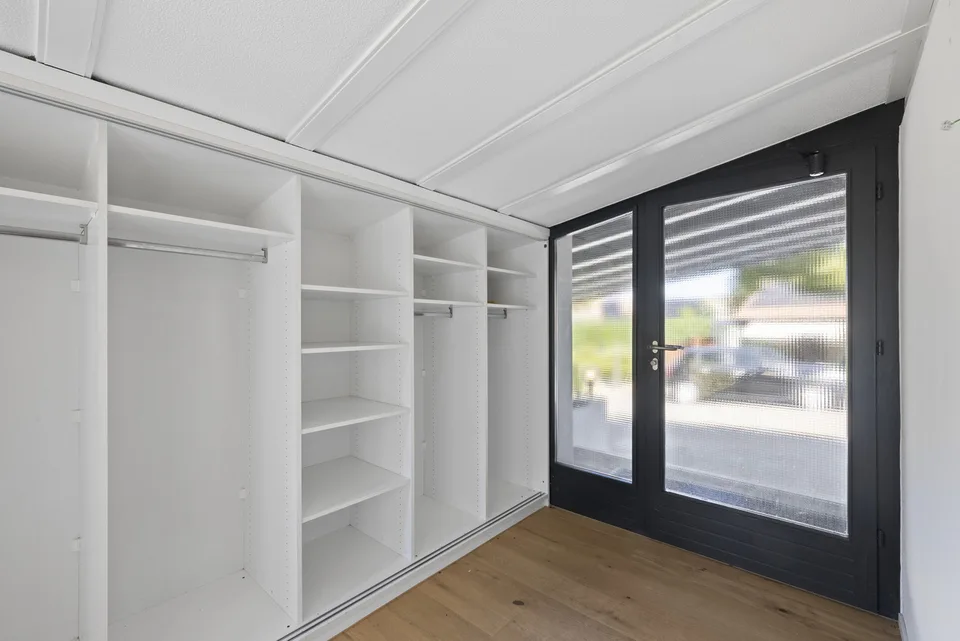 Grande maison d'architecte modulable à 19' de Fribourg – photo 10 of 20