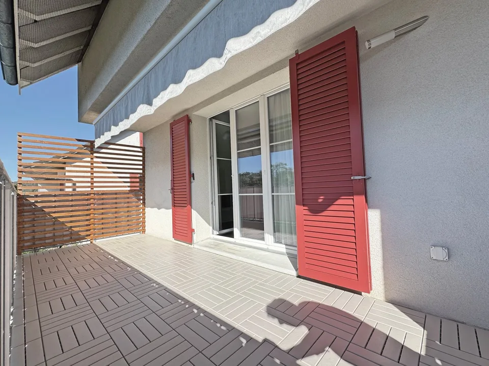 Spacious, well-thought-out 4 ½-room apartment, quiet residential area, including 2 underground parking spaces – photo 7 of 15