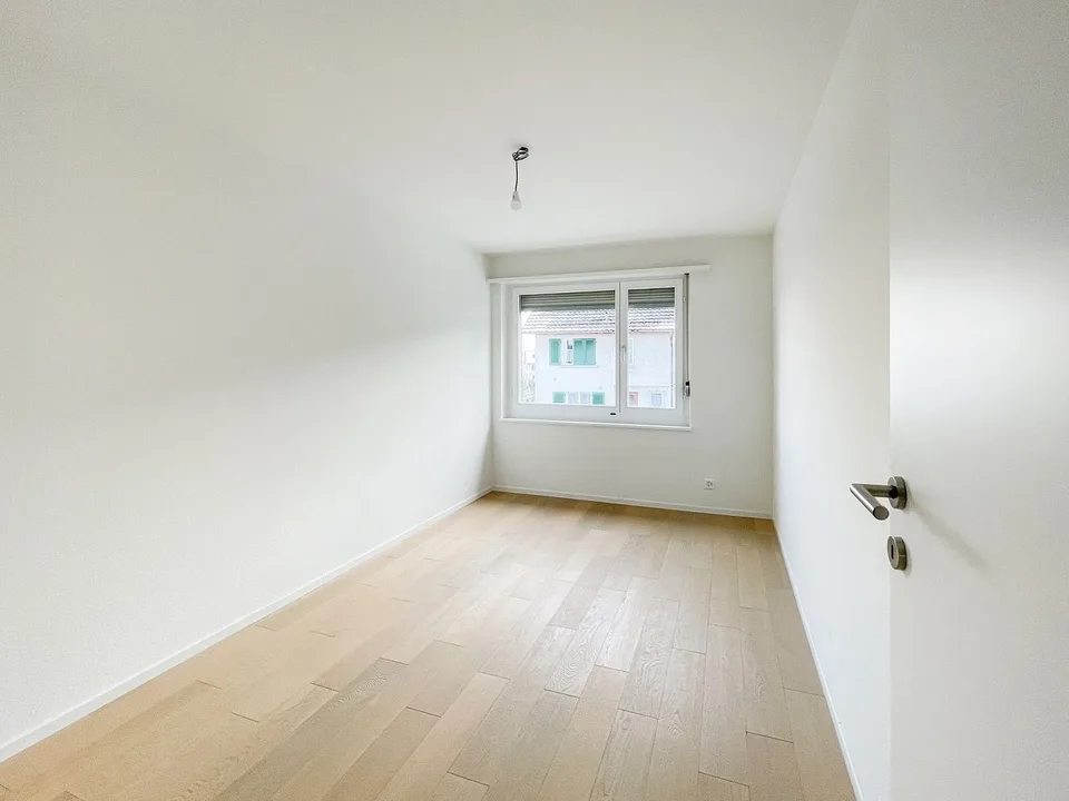 Charming 4-room apartment with balcony in a quiet location in Horgen – photo 6 of 10
