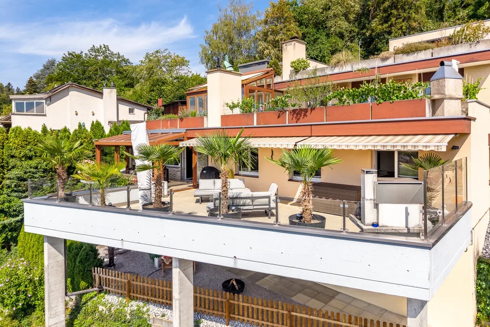 Hochwertiges Terrassenhaus mit Panoramablick in Rudolfstetten-Friedlisberg – Foto 2 von 26