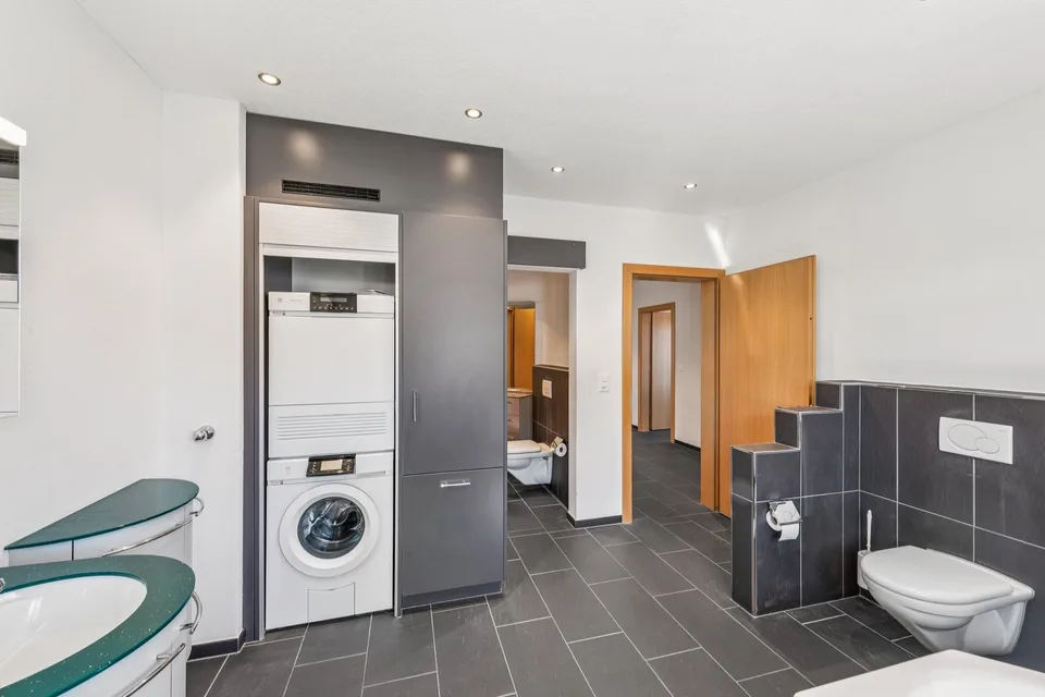 High-quality living on two levels – photo 8 of 9