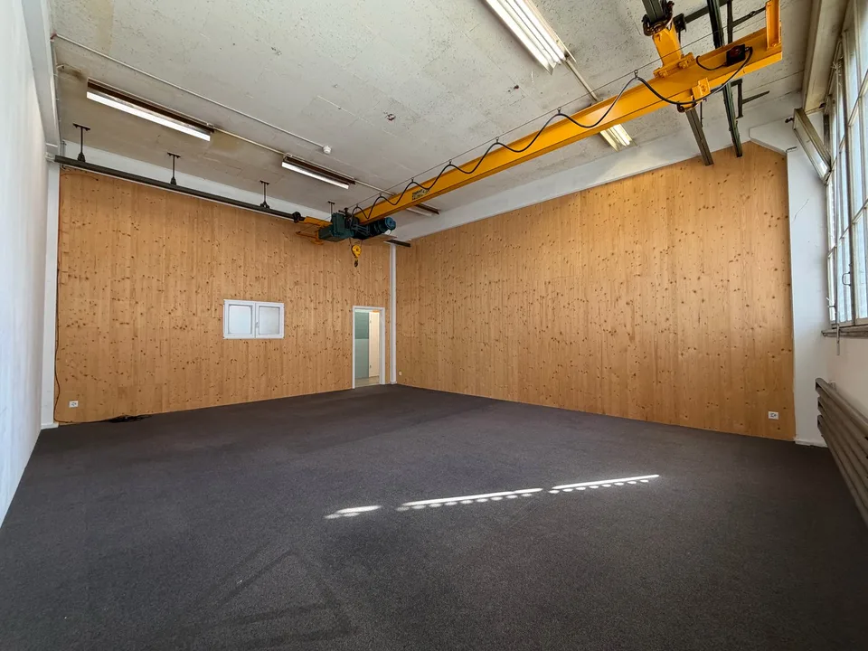 Grosses Büro in kreativer Fabrikhalle - per sofort – Foto 5 von 22