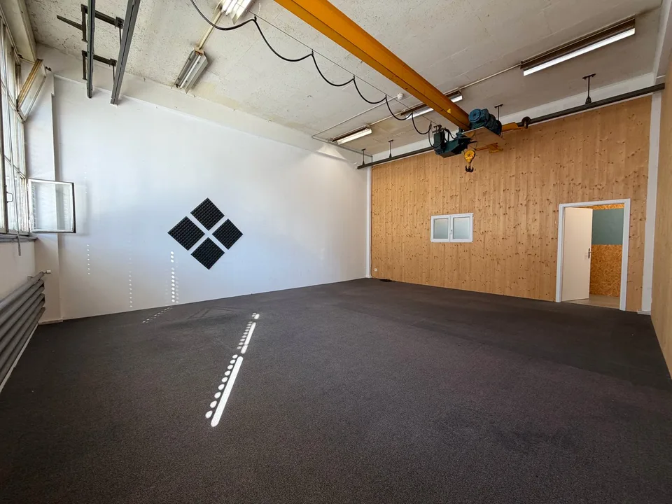 Grosses Büro in kreativer Fabrikhalle - per sofort – Foto 7 von 22
