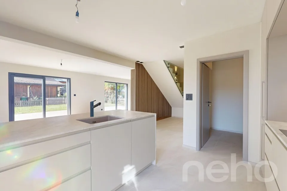 Contemporary 5.5-room villa in Bassecourt – photo 4 of 12