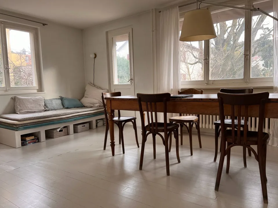 Affascinante casa a schiera di 5,5 locali con ampia terrazza e giardino a Zürich-Oerlikon – foto 2 di 10
