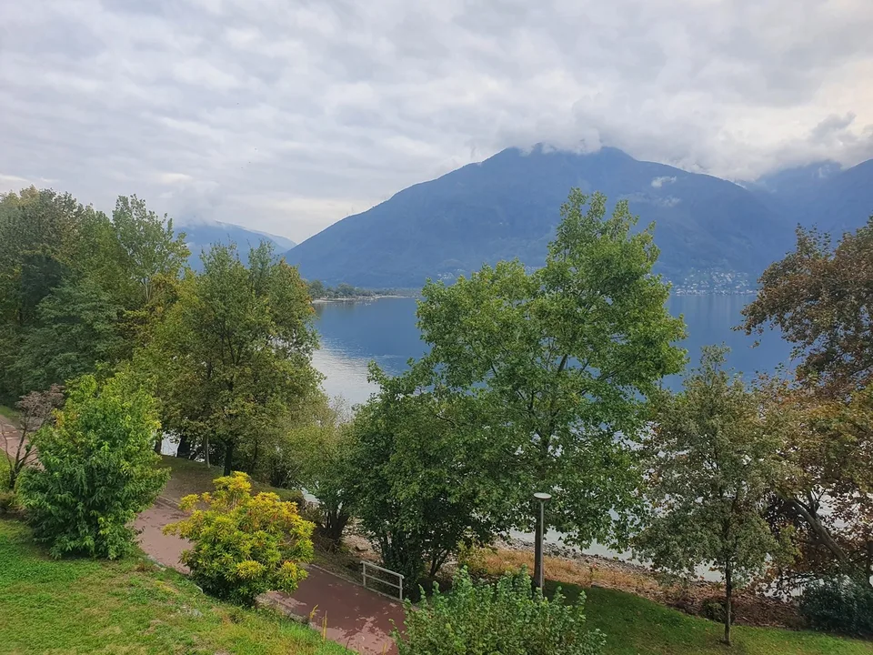 Appartamento di 2.5 locali con vista lago (anche res. secondaria) – photo 6 sur 13