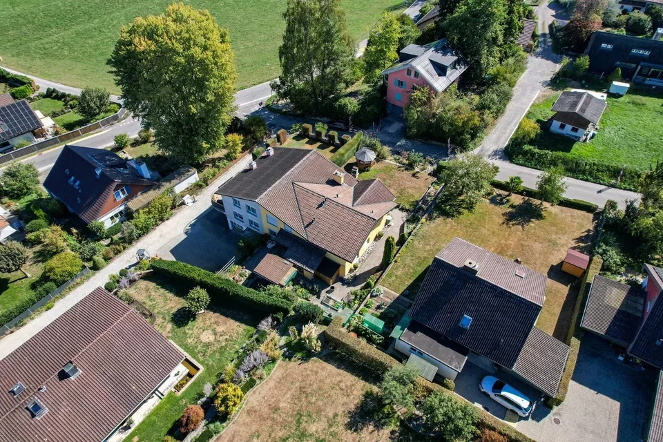 Casa multifamiliare con 3 unità e giardino in vendita a Kirchdorf – foto 5 di 13