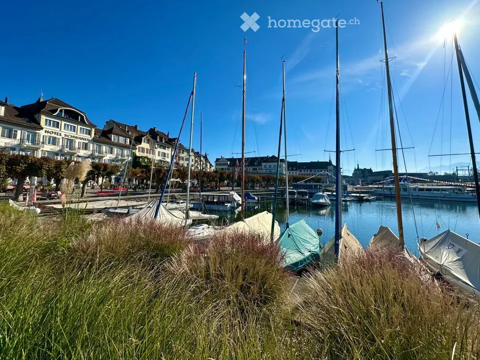 Befristet, möbliert: Wohnen inmitten der Altstadt Rapperswil – Foto 6 von 11