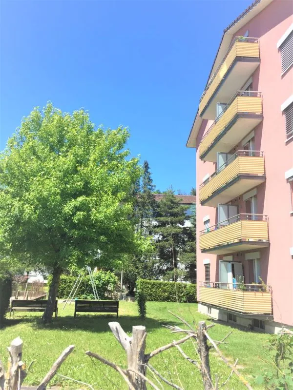 Neu Sanierte 3 Zimmerwohnung zentrale Lage ! – Foto 4 von 11