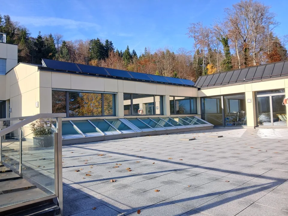 Exceptional complex of 1,900 m² – Ideal for foundation, leisure center or institution – photo 2 of 14