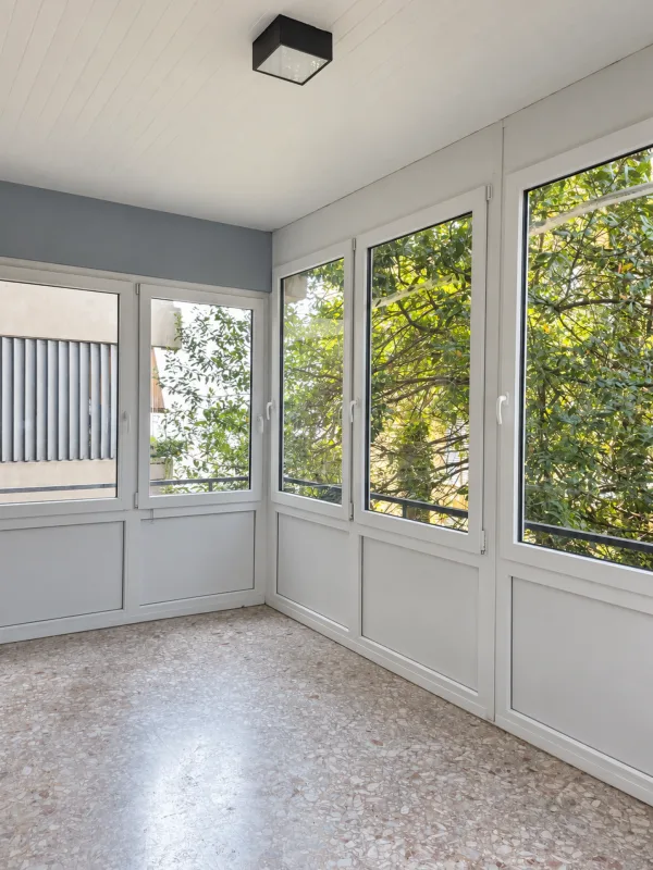 Geräumiges Einzimmerapartment in der Nähe des Bahnhofs – Foto 3 von 8