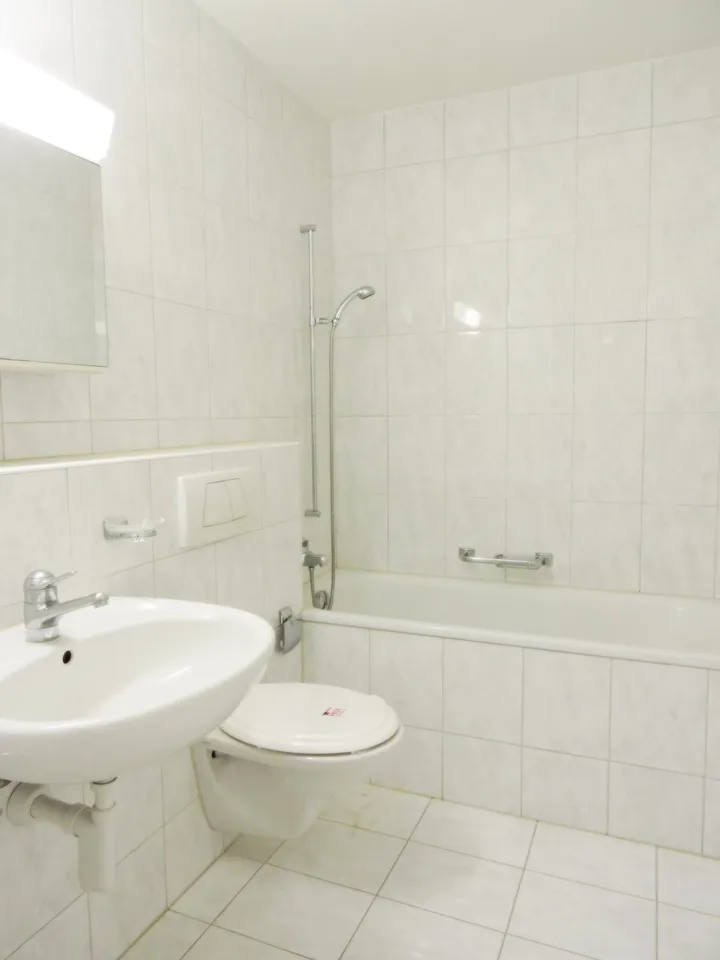 Nidau - comodamente a piedi in città – foto 6 di 6