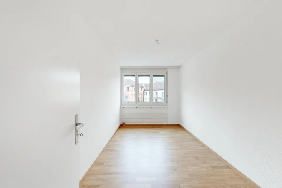 Toll gelegene Wohnung in Oerlikon! – Foto 4 von 11