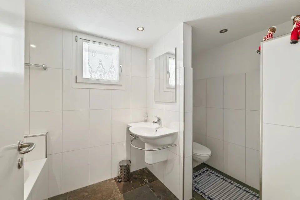 Moderna casa unifamiliare di 6 stanze secondo i principi del Feng Shui a Rothrist – foto 15 di 24