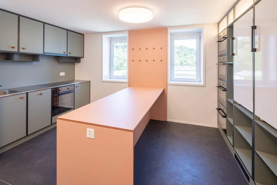 Compact et pratique - studio moderne en ville – photo 8 sur 10