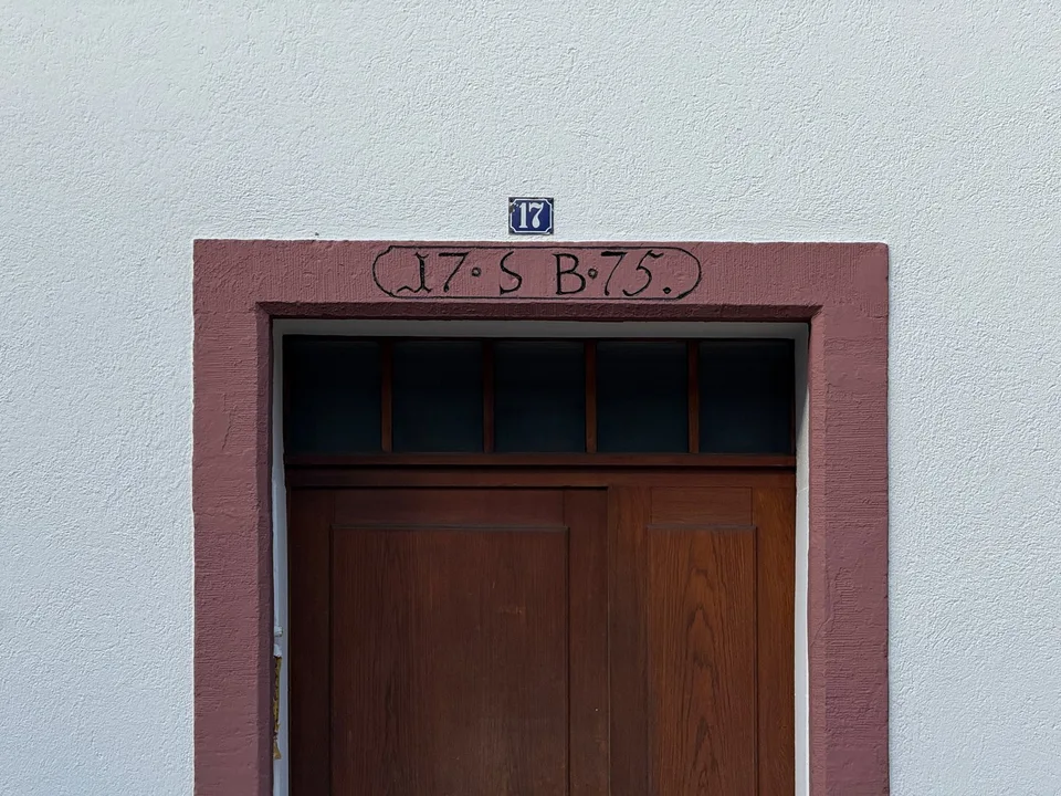 Charmantes Mehrfamilienhaus mit 7 Mietobjekten und unausgeschöpftem Mietzinspotenzial – Foto 26 von 29