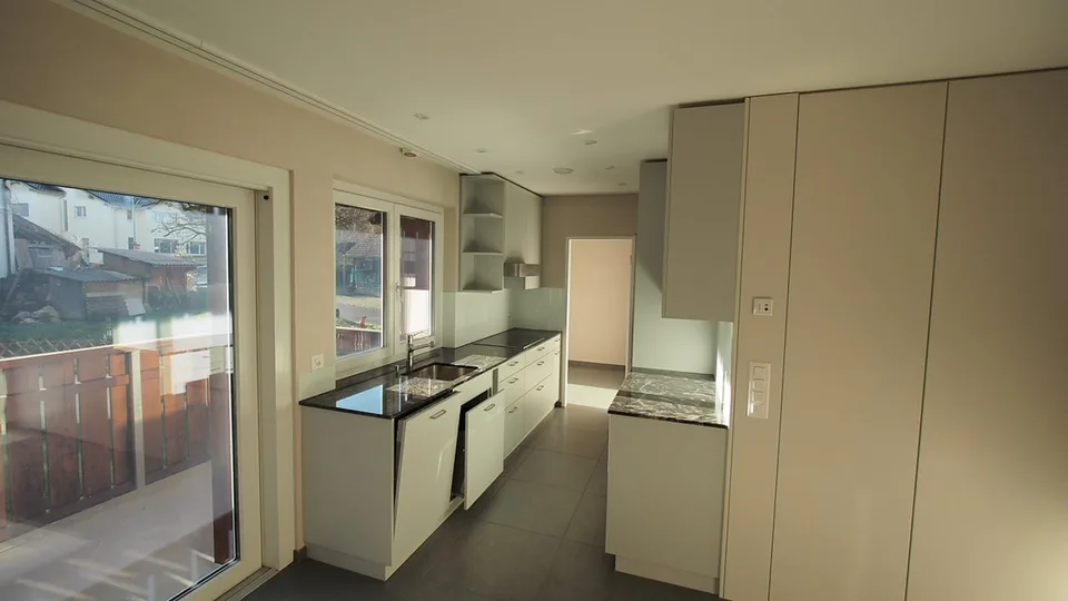 Zu vermieten 4 1/2 Zimmer Wohnung 1. Etage – Foto 10 von 23