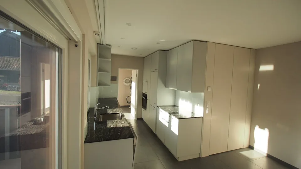 Zu vermieten 4 1/2 Zimmer Wohnung 1. Etage – Foto 11 von 23