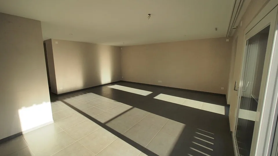 Zu vermieten 4 1/2 Zimmer Wohnung 1. Etage – Foto 9 von 23