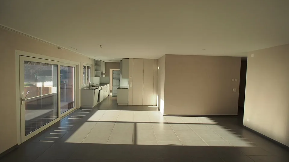 Zu vermieten 4 1/2 Zimmer Wohnung 1. Etage – Foto 5 von 23