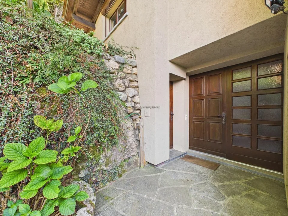 Schönes Haus mit atemberaubendem Blick – Foto 25 von 30
