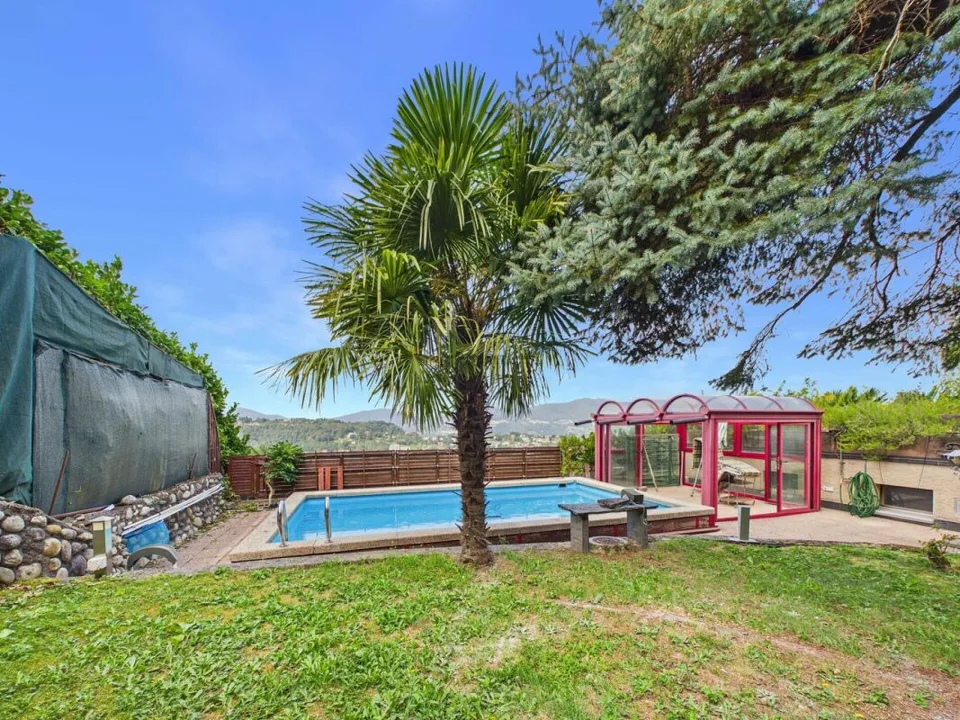Schönes Haus mit atemberaubendem Blick – Foto 21 von 30