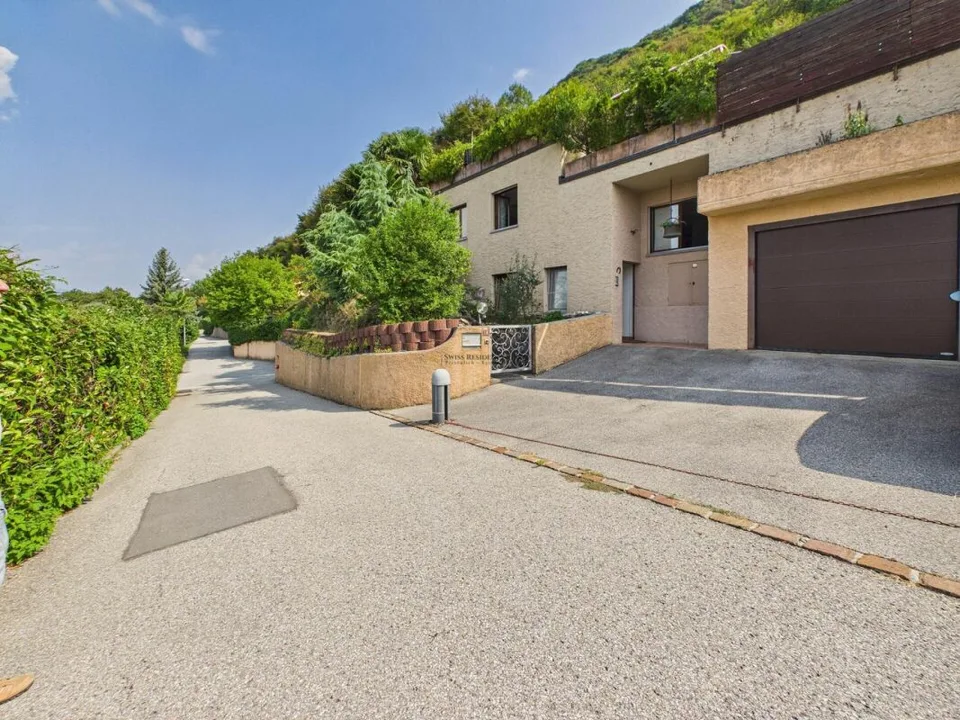 Schönes Haus mit atemberaubendem Blick – Foto 29 von 30