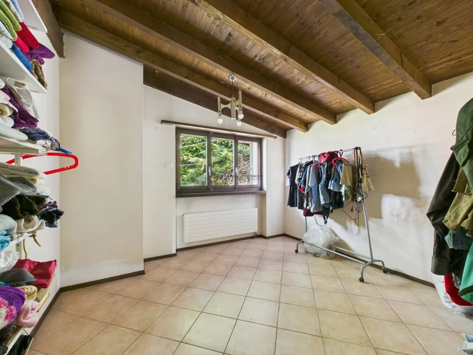 Schönes Haus mit atemberaubendem Blick – Foto 12 von 30