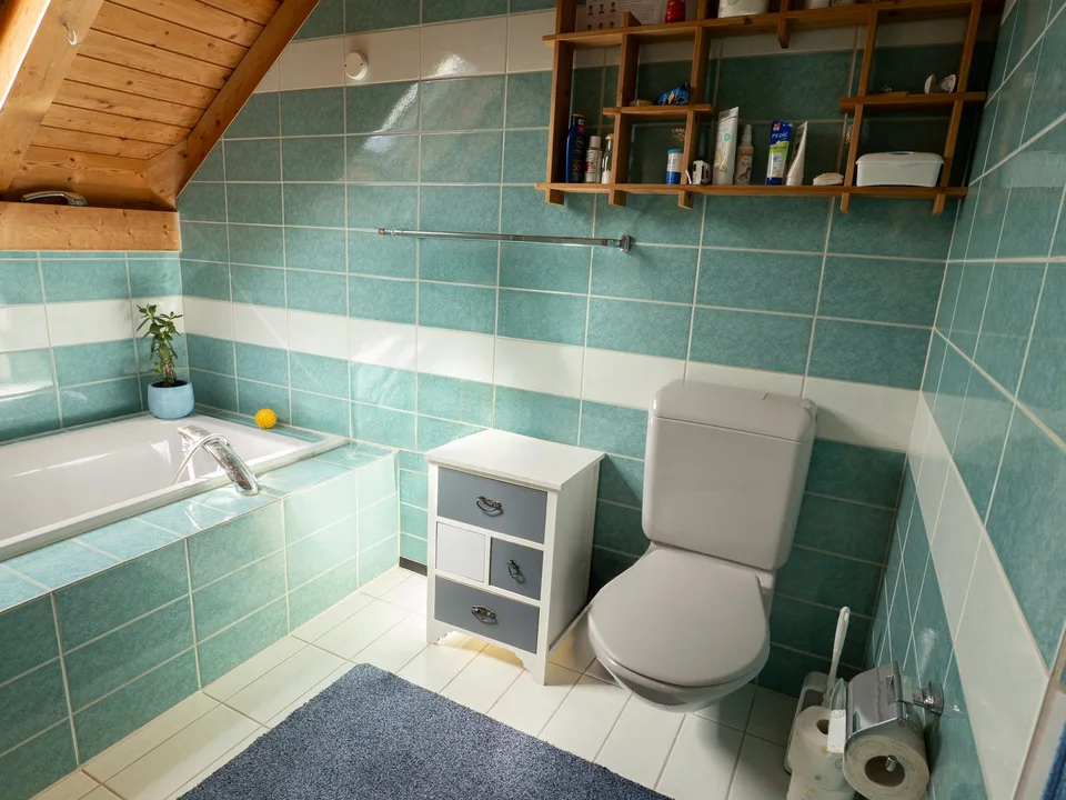 Charmante 6.5-Zimmer-Dachwohnung mit Weitblick – Foto 24 von 28