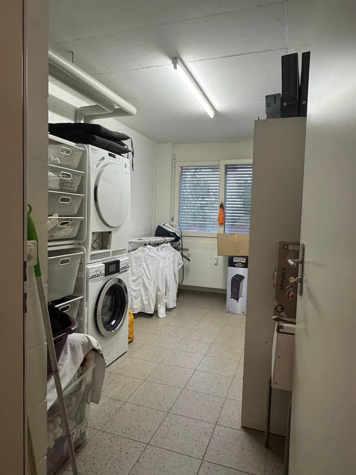 Appartement moderne, neuf de 3,5 pièces avec buanderie séparée – photo 15 sur 20