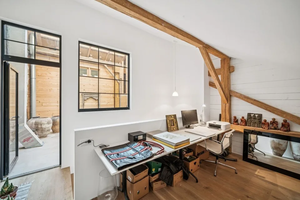 Proprietà eccezionale con due appartamenti e vista panoramica! – foto 12 di 13