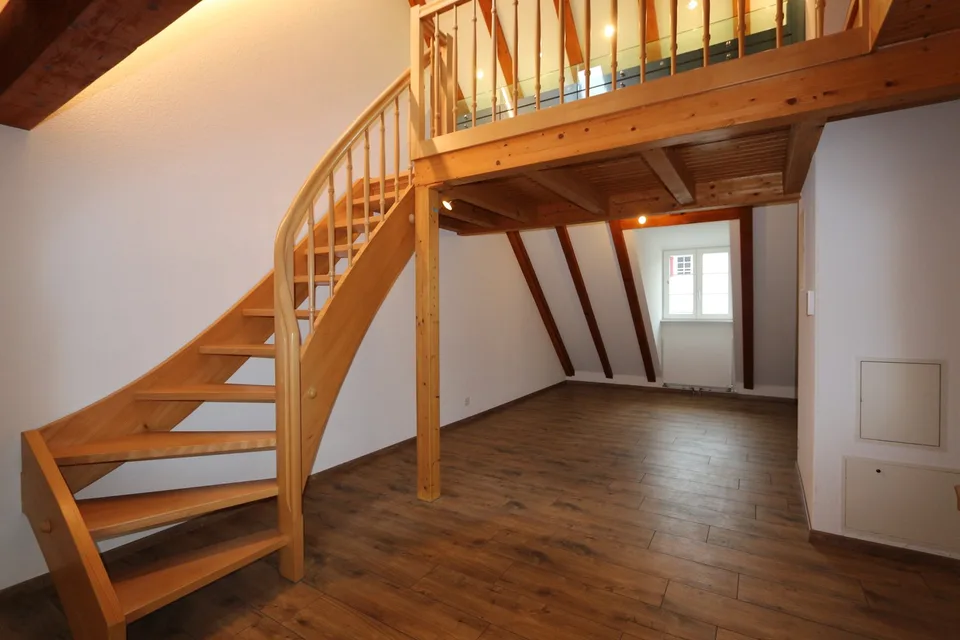 2.5-ROOM ATTIC APARTMENT WITH GALLERY – photo 10 of 13