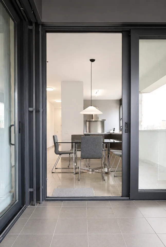Wohnung mit 4.5 Zimmern in Cassarate – Foto 3 von 13