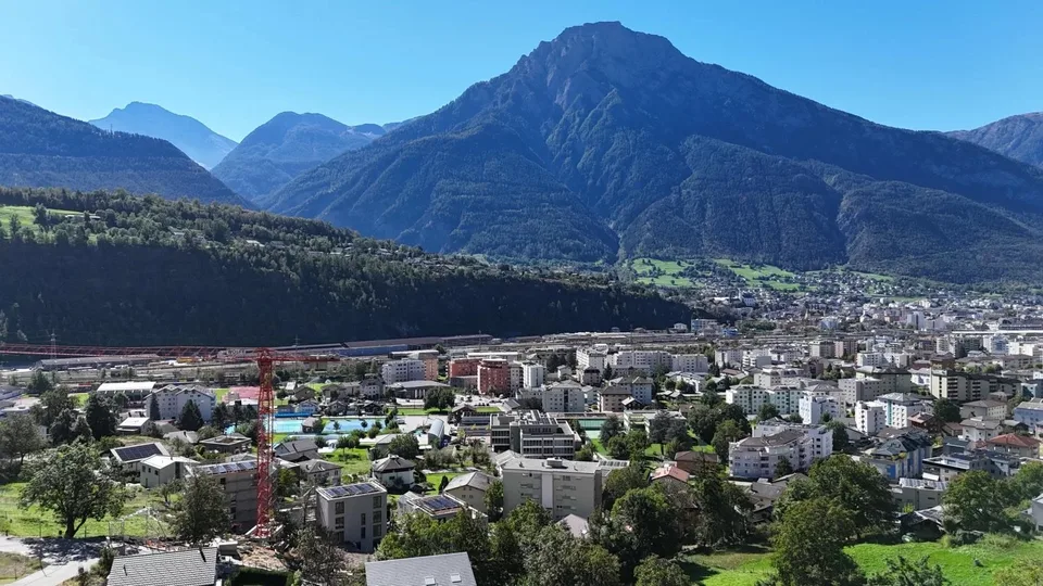 Terrain à bâtir recherché au-dessus de la vallée du Rhône à Naters – photo 4 sur 7
