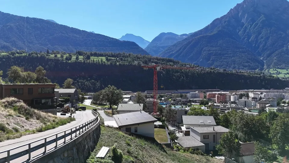 Terrain à bâtir recherché au-dessus de la vallée du Rhône à Naters – photo 6 sur 7