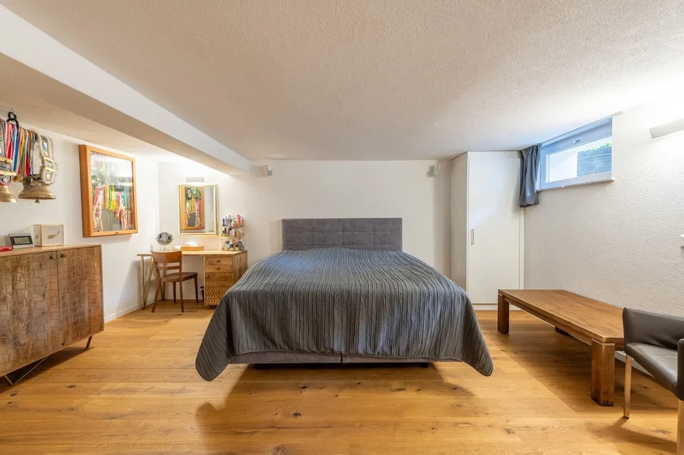 278 m² plein de possibilités avec beaucoup d'espace pour toute la famille – photo 8 sur 13