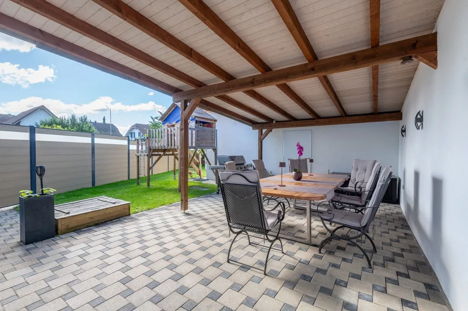 278 m² plein de possibilités avec beaucoup d'espace pour toute la famille – photo 9 sur 13