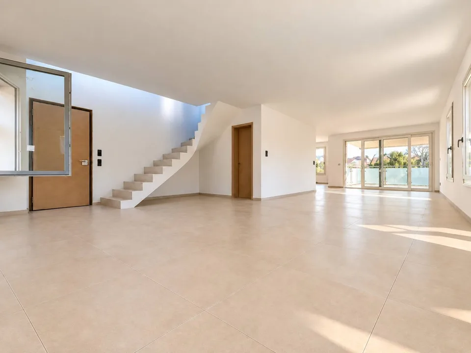 Duplex mit 4.5 Zimmern und Balkonen – Foto 4 von 13