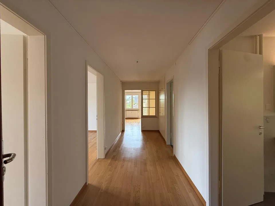 Appartement 3 pièces lumineux avec balcon à Biel – photo 9 sur 9