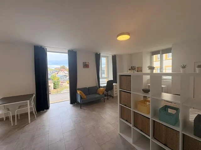 Av. des Alpen 17 - Ste-Croix - Möbliertes Studio 1 Zimmer im 1. Stock (Lot: 311) – Foto 5 von 6