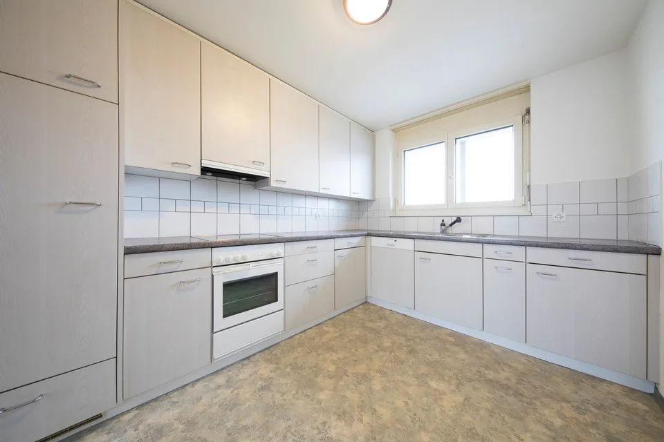 Schöne Dachwohnung! – Foto 4 von 7