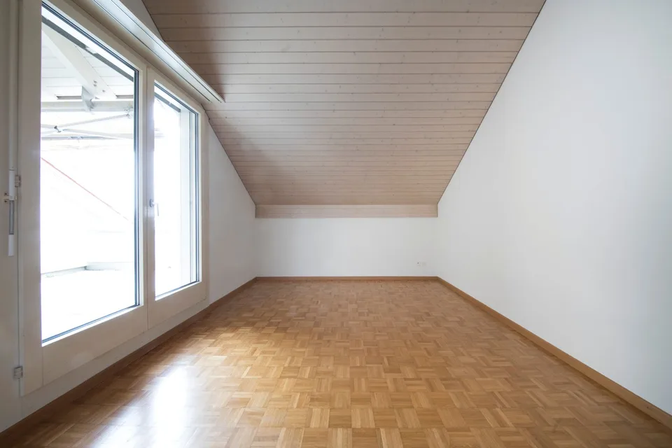 Schöne Dachwohnung! – Foto 5 von 7