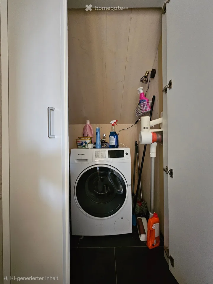 Subtenant wanted for charming attic apartment – photo 3 of 5
