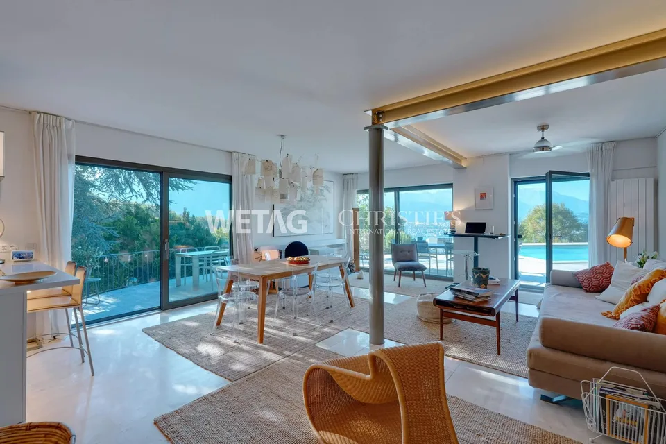 Villa méditerranéenne élégante avec piscine, pool house & vue spectaculaire sur le lac à vendre à Lugano-Pugerna – photo 4 sur 13