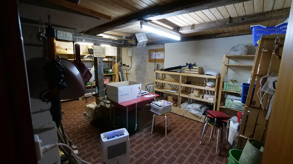 5,5 camere, spazioso, posizione tranquilla, accessibile e con molto potenziale – foto 20 di 20